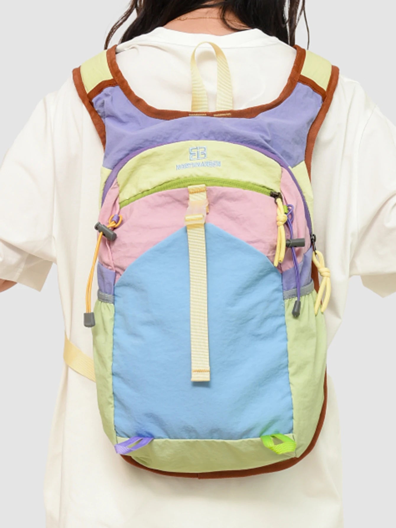 Fashionable Multifunctional Backpack, Contrasting Colors, Suitable for Travel Backpacks, Sports Backpacks, Hiking Backpacks, Etc